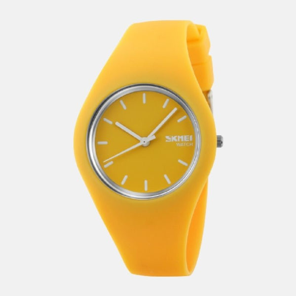 Montre femme minimaliste boitier et bracelet en silicone jaune jonquille horlogerie en acier inoxydable