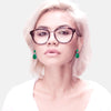 Boucles d'oreilles Argent quartz agate verte sur un visage de femme blonde platine